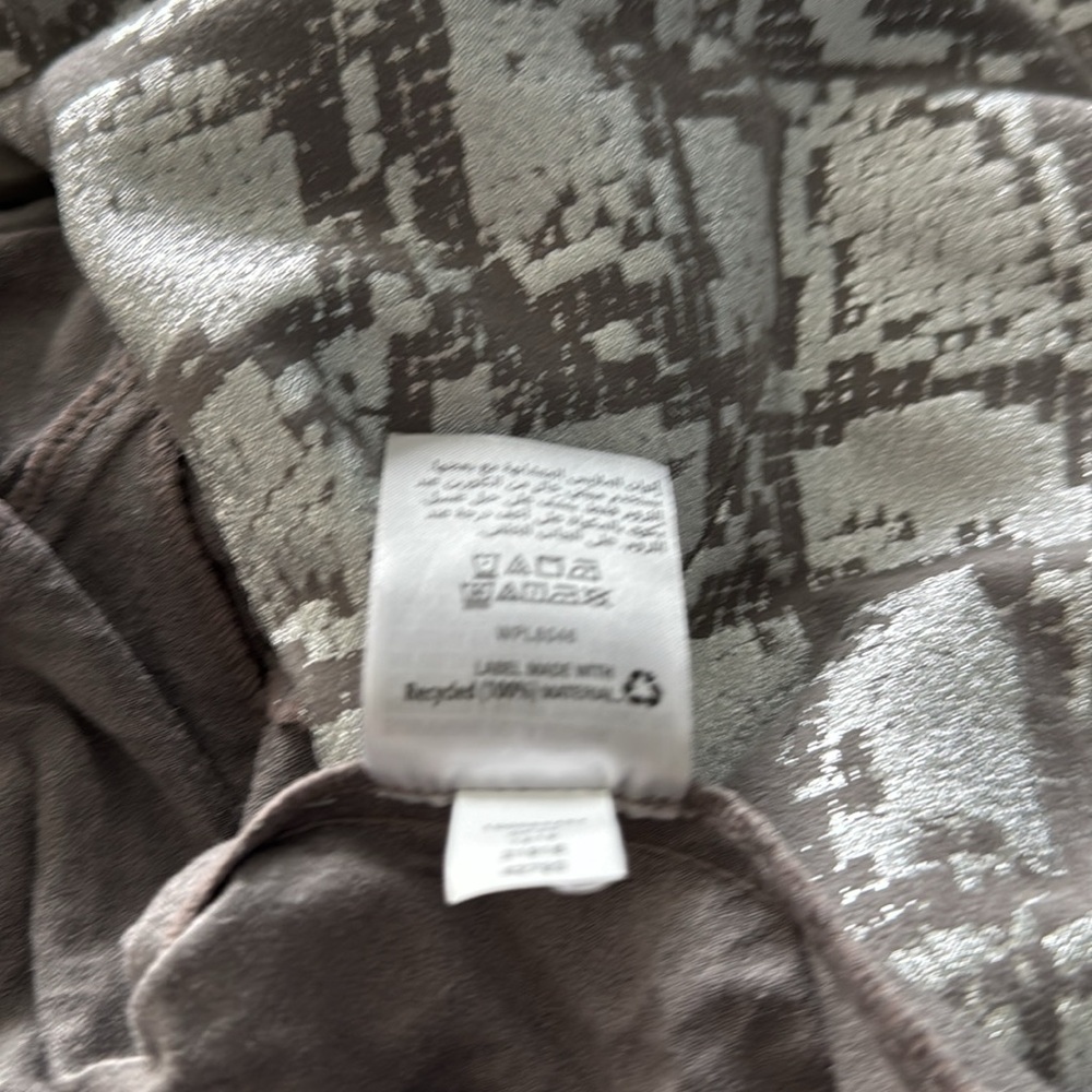 Sparkly And Shiny Silver Python Print Jacket - image 7